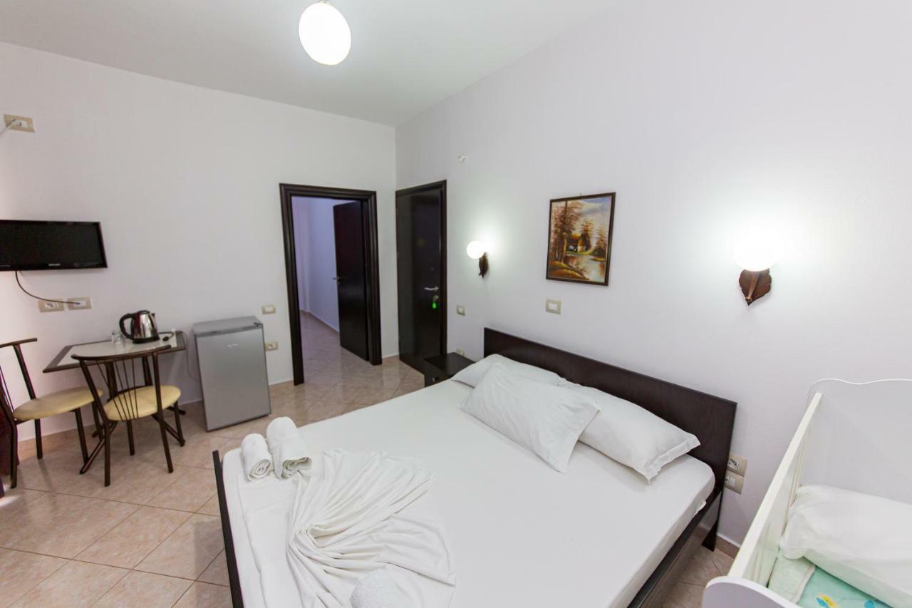 Hotel Mariksel Ksamil Dış mekan fotoğraf