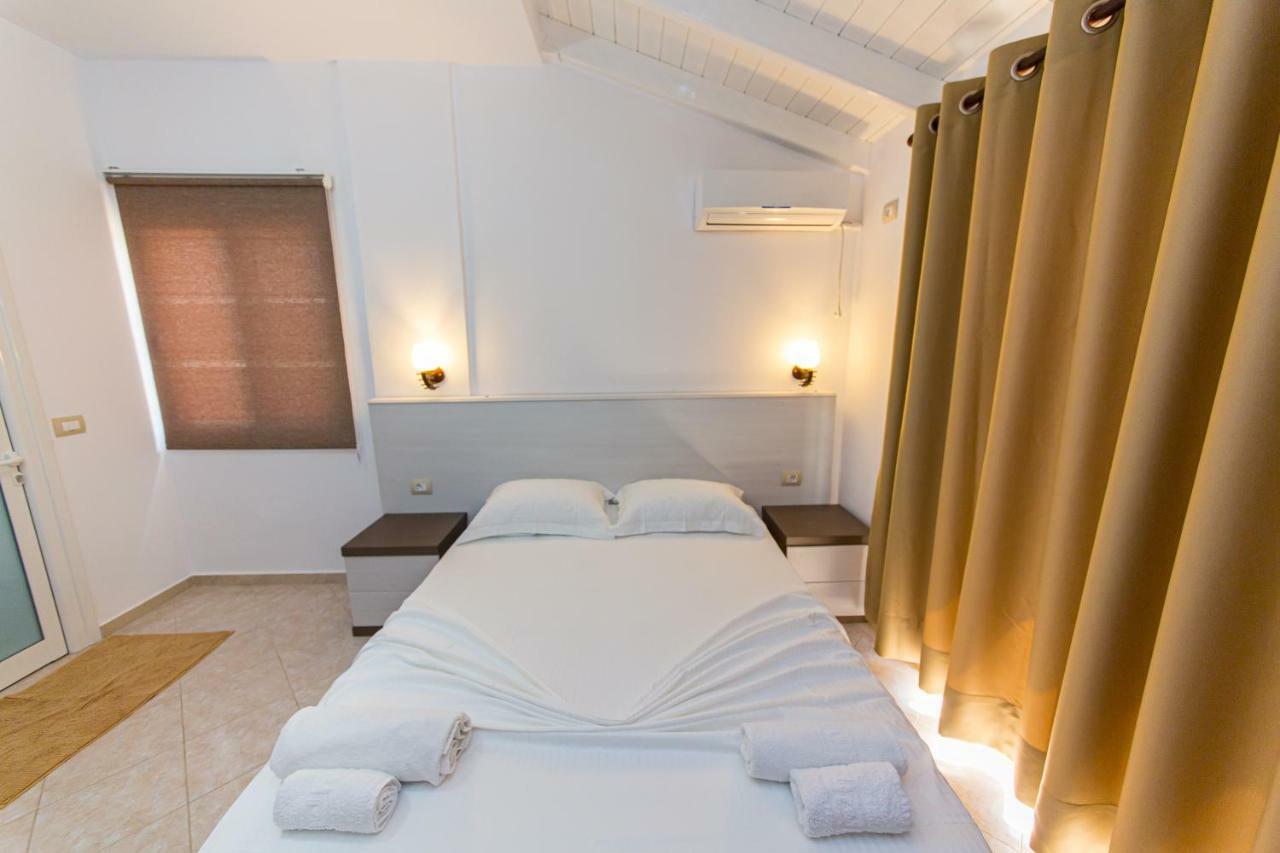 Hotel Mariksel Ksamil Dış mekan fotoğraf